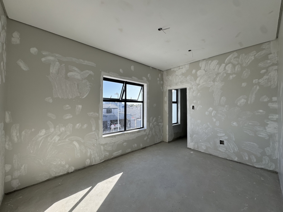 4 Bedroom Property for Sale in Sandown Western Cape